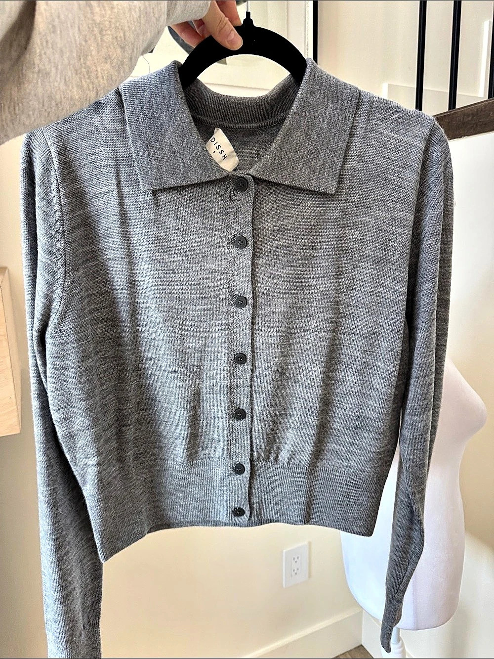 Dissh Merino Wool Collared Cardigan in Gray Size Small Like New